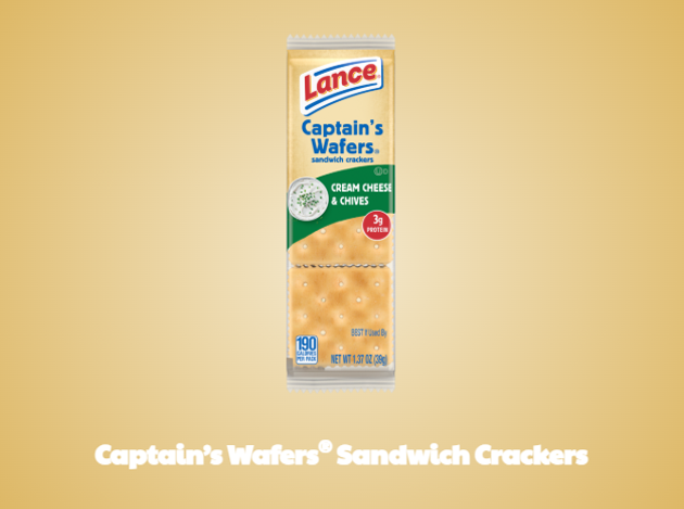 Captain’s Wafers® Cream Cheese & Chives